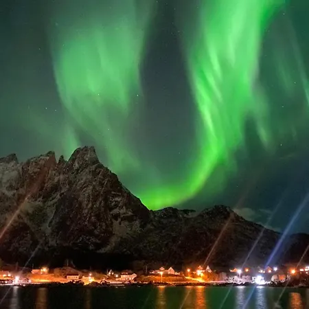 Charming Waterfront In Ballstad, Lofoten *